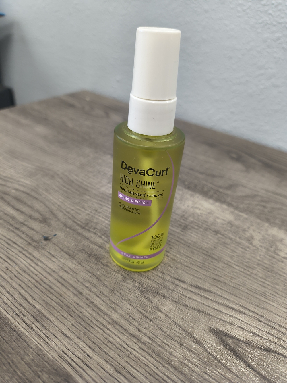 DevaCurl High Shine Curl Oil - Green Bottle with White Cap